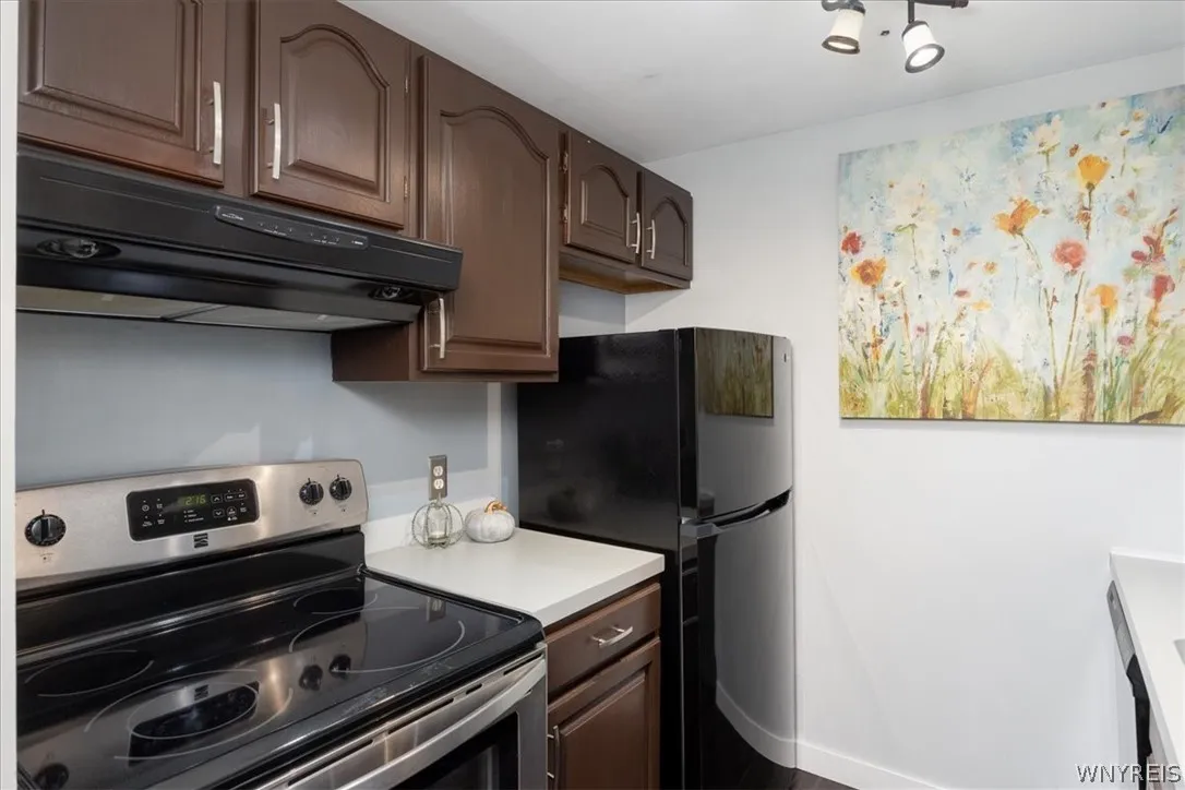 270 Buffalo Rd 32, Aurora, New York 14052, Aurora, New York 14052, 2 Bedroom Bedrooms, 7 Room Rooms,2 BathroomBathrooms,Residential,For Sale,270 Buffalo Rd 32, Aurora, New York 14052,0,B1723600