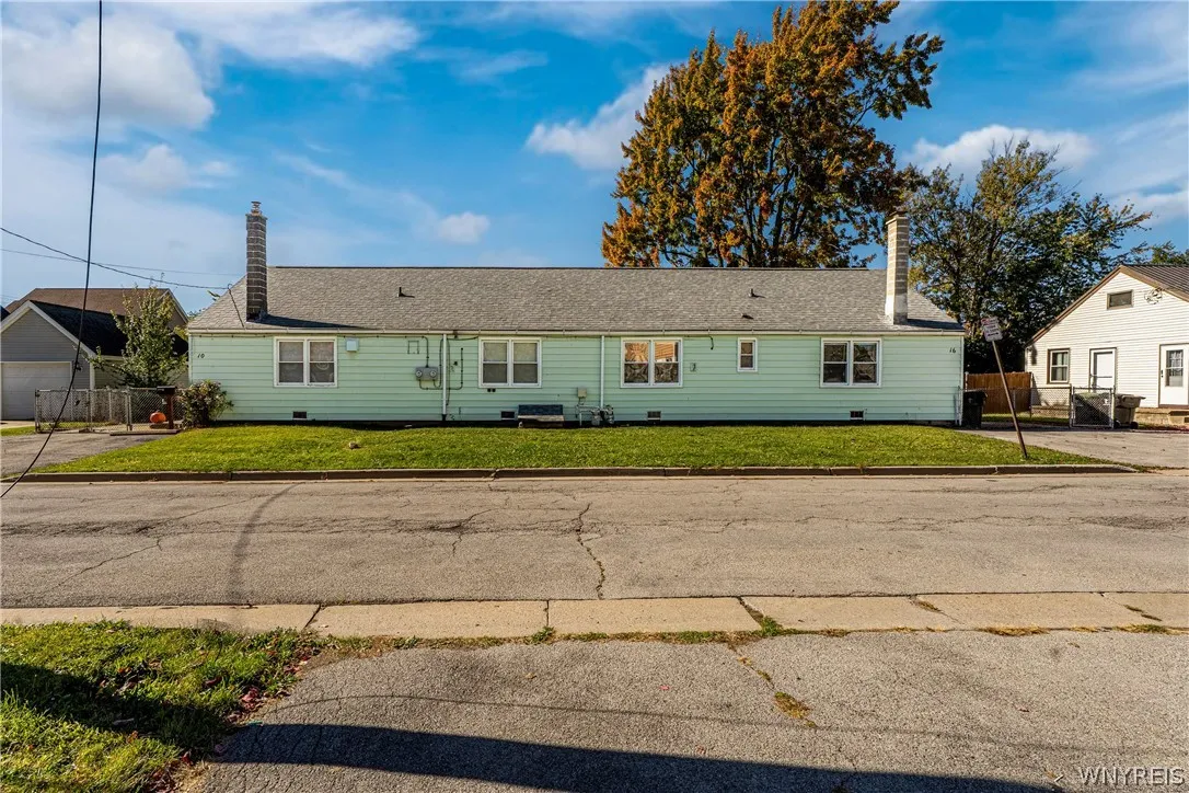 16 Bellah Place 10, Tonawanda, New York 14150, Tonawanda, New York 14150, 5 Bedroom Bedrooms, ,2 BathroomBathrooms,Residential,For Sale,16 Bellah Place 10, Tonawanda, New York 14150,0,B1723715