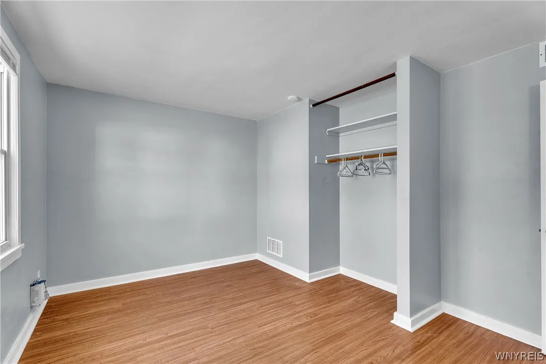 16 Bellah Place 10, Tonawanda, New York 14150, Tonawanda, New York 14150, 5 Bedroom Bedrooms, ,2 BathroomBathrooms,Residential,For Sale,16 Bellah Place 10, Tonawanda, New York 14150,0,B1723715