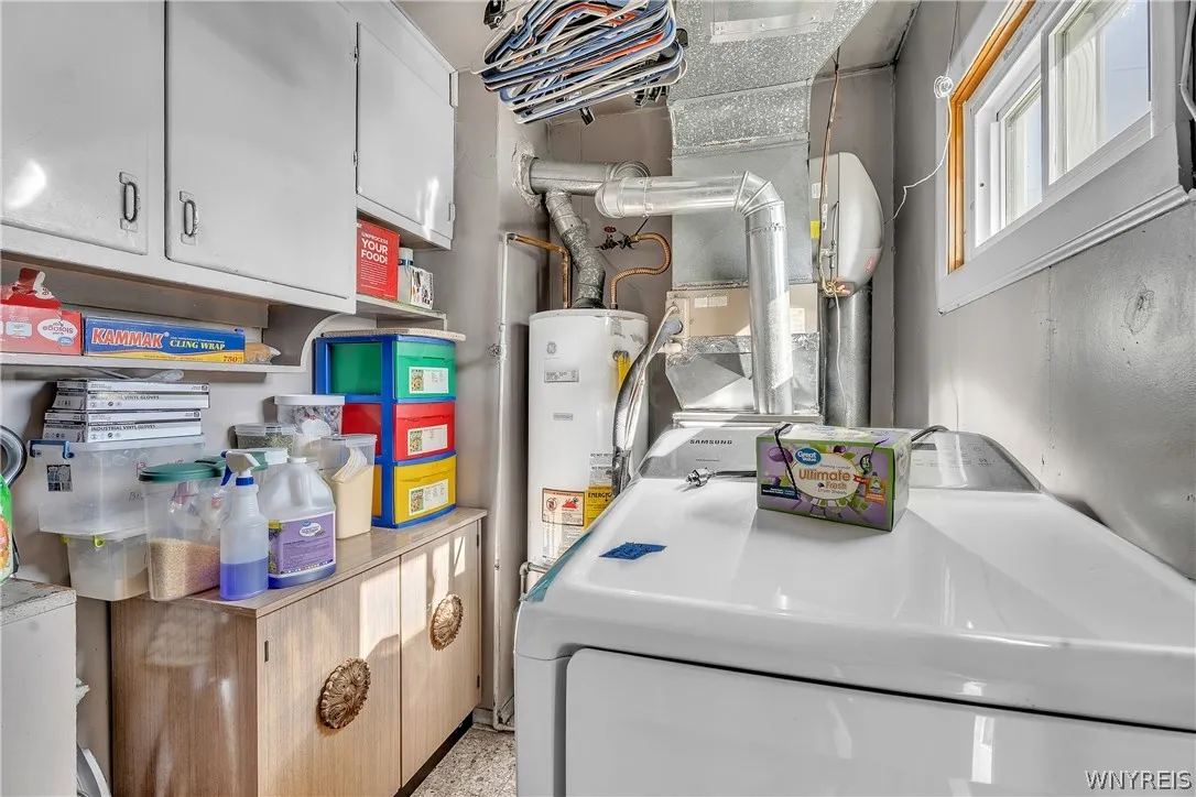 16 Bellah Place 10, Tonawanda, New York 14150, Tonawanda, New York 14150, 5 Bedroom Bedrooms, ,2 BathroomBathrooms,Residential,For Sale,16 Bellah Place 10, Tonawanda, New York 14150,0,B1723715