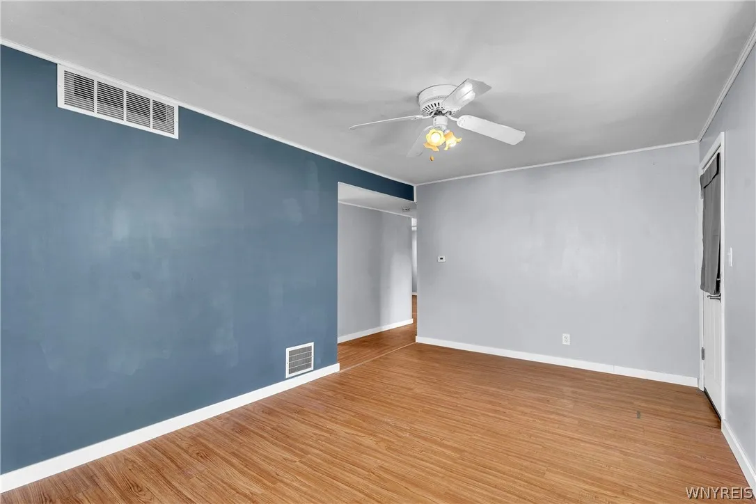 16 Bellah Place 10, Tonawanda, New York 14150, Tonawanda, New York 14150, 5 Bedroom Bedrooms, ,2 BathroomBathrooms,Residential,For Sale,16 Bellah Place 10, Tonawanda, New York 14150,0,B1723715
