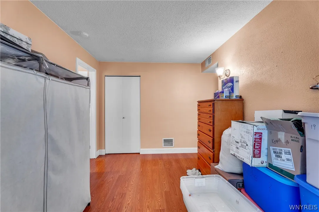 16 Bellah Place 10, Tonawanda, New York 14150, Tonawanda, New York 14150, 5 Bedroom Bedrooms, ,2 BathroomBathrooms,Residential,For Sale,16 Bellah Place 10, Tonawanda, New York 14150,0,B1723715