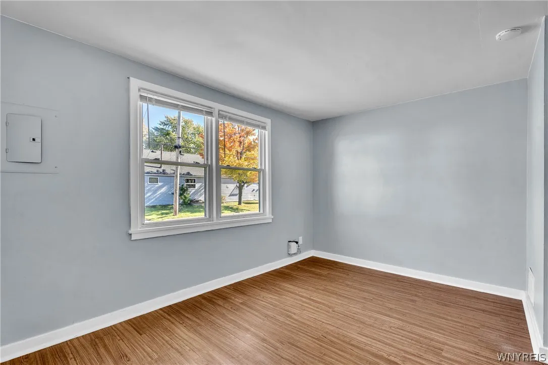16 Bellah Place 10, Tonawanda, New York 14150, Tonawanda, New York 14150, 5 Bedroom Bedrooms, ,2 BathroomBathrooms,Residential,For Sale,16 Bellah Place 10, Tonawanda, New York 14150,0,B1723715