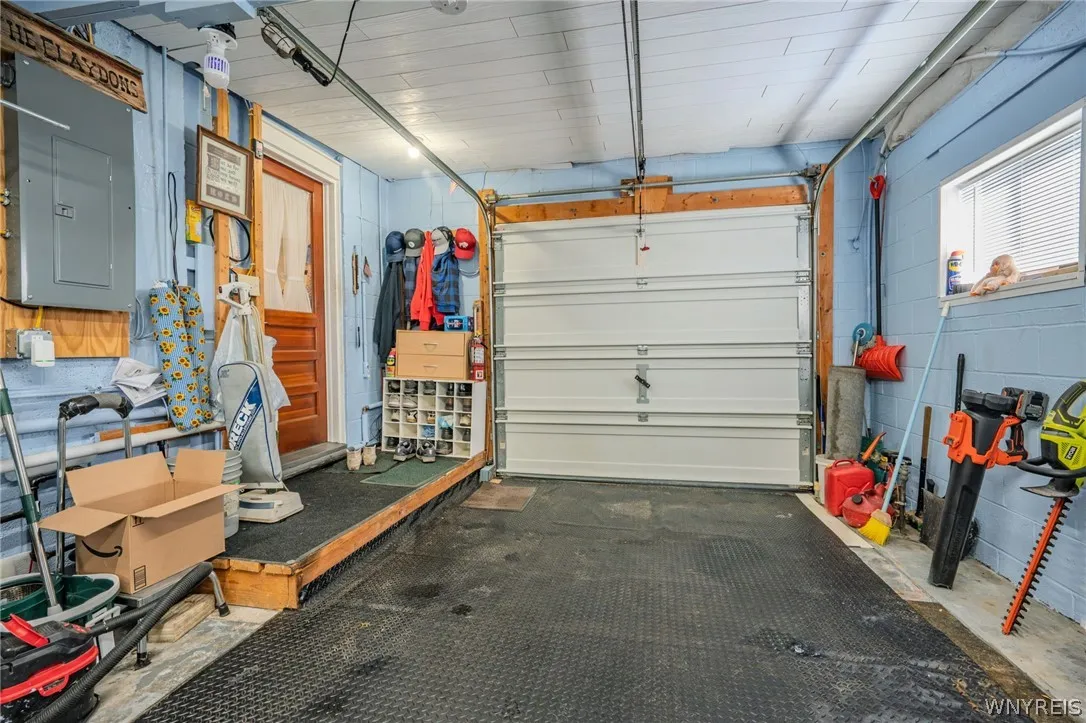 4122 Jarvis Street, Hamburg, New York 14219, Hamburg, New York 14219, 2 Bedroom Bedrooms, 4 Room Rooms,1 BathroomBathrooms,Residential,For Sale,4122 Jarvis Street, Hamburg, New York 14219,0,B1723930