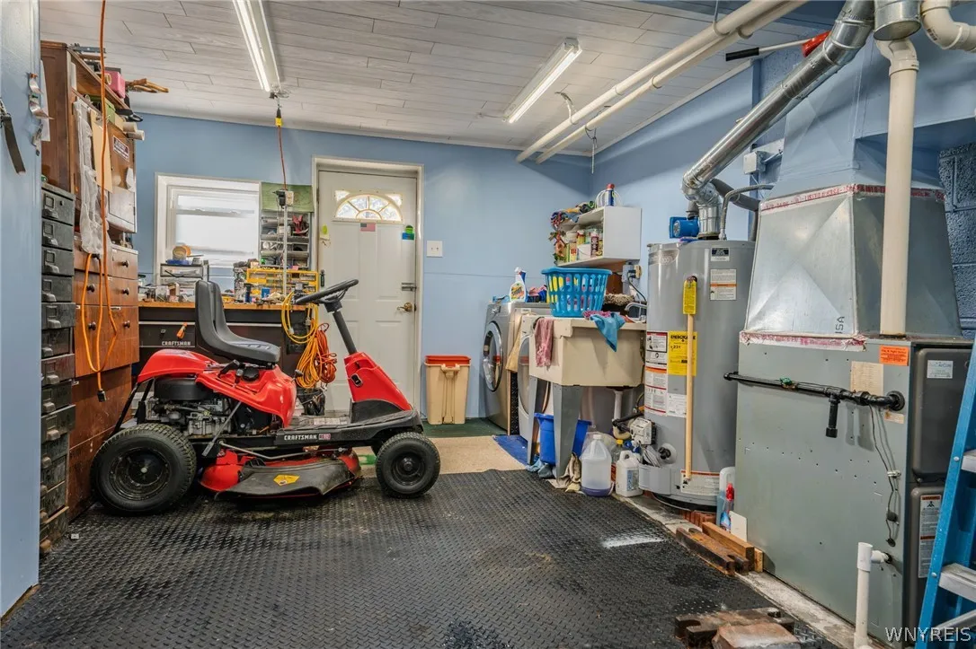 4122 Jarvis Street, Hamburg, New York 14219, Hamburg, New York 14219, 2 Bedroom Bedrooms, 4 Room Rooms,1 BathroomBathrooms,Residential,For Sale,4122 Jarvis Street, Hamburg, New York 14219,0,B1723930