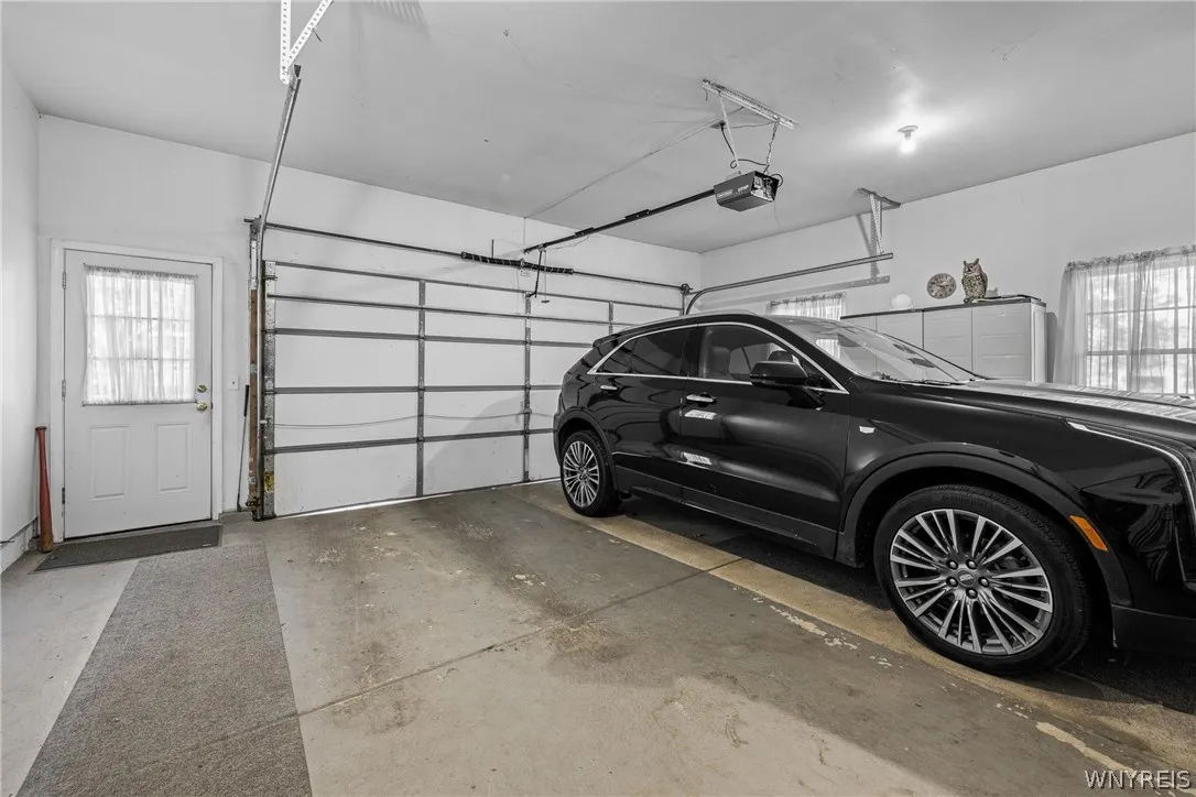 2.5 car attached garage