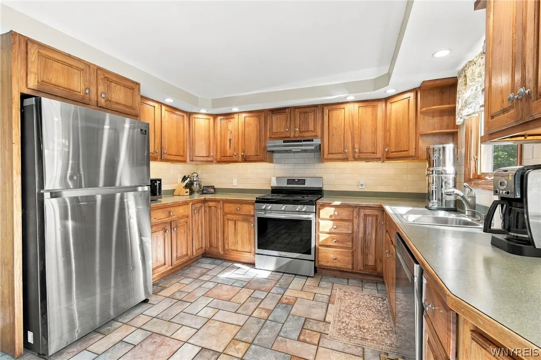 191 Rumbold Ave, North Tonawanda, New York 14120, North Tonawanda, New York 14120, 3 Bedroom Bedrooms, 5 Room Rooms,1 BathroomBathrooms,Residential,For Sale,191 Rumbold Ave, North Tonawanda, New York 14120,0,B1724282