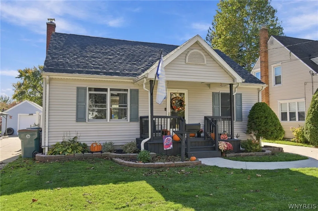 191 Rumbold Ave, North Tonawanda, New York 14120, North Tonawanda, New York 14120, 3 Bedroom Bedrooms, 5 Room Rooms,1 BathroomBathrooms,Residential,For Sale,191 Rumbold Ave, North Tonawanda, New York 14120,0,B1724282