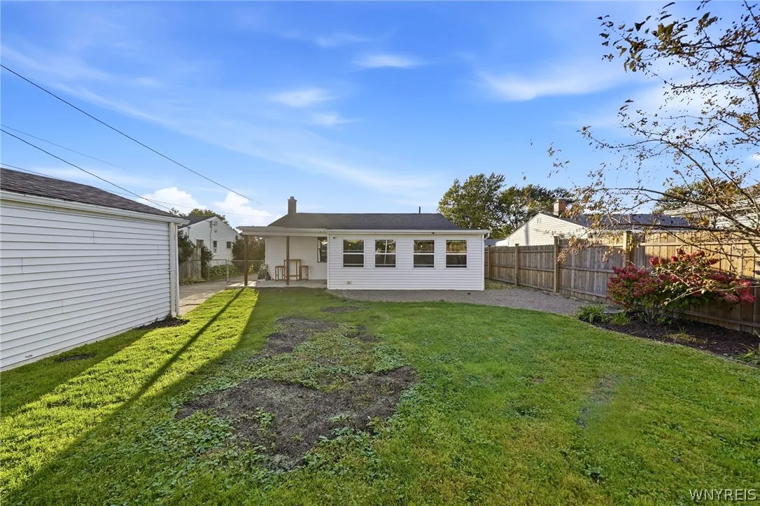 89 Wheaton Drive, Cheektowaga, New York 14225, Cheektowaga, New York 14225, 3 Bedroom Bedrooms, 6 Room Rooms,1 BathroomBathrooms,Residential,For Sale,89 Wheaton Drive, Cheektowaga, New York 14225,0,B1723995