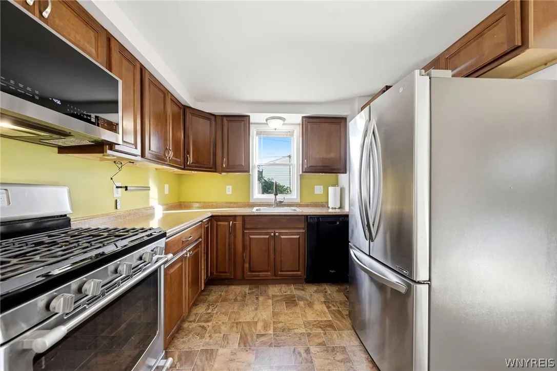 89 Wheaton Drive, Cheektowaga, New York 14225, Cheektowaga, New York 14225, 3 Bedroom Bedrooms, 6 Room Rooms,1 BathroomBathrooms,Residential,For Sale,89 Wheaton Drive, Cheektowaga, New York 14225,0,B1723995
