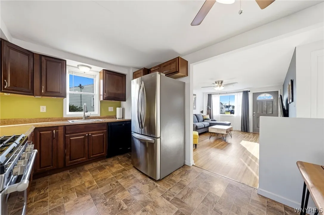 89 Wheaton Drive, Cheektowaga, New York 14225, Cheektowaga, New York 14225, 3 Bedroom Bedrooms, 6 Room Rooms,1 BathroomBathrooms,Residential,For Sale,89 Wheaton Drive, Cheektowaga, New York 14225,0,B1723995