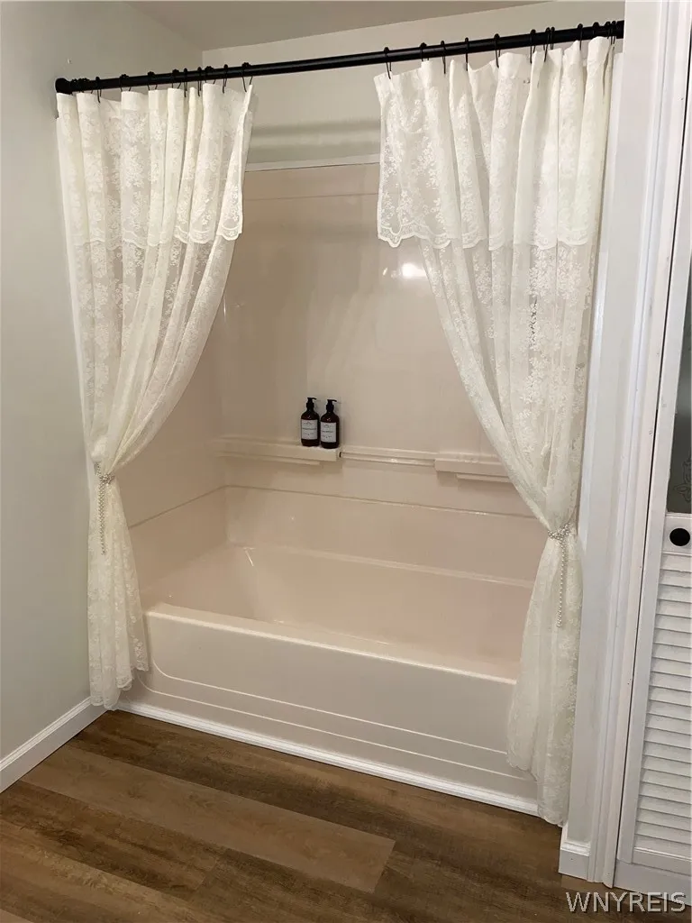 136 Cleveland Drive, Tonawanda, New York 14223, Tonawanda, New York 14223, 3 Bedroom Bedrooms, 7 Room Rooms,1 BathroomBathrooms,Residential,For Sale,136 Cleveland Drive, Tonawanda, New York 14223,0,B1724269