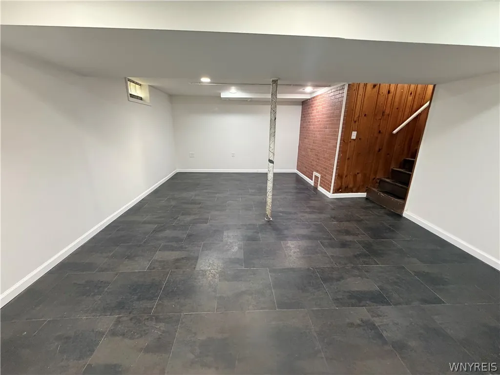 136 Cleveland Drive, Tonawanda, New York 14223, Tonawanda, New York 14223, 3 Bedroom Bedrooms, 7 Room Rooms,1 BathroomBathrooms,Residential,For Sale,136 Cleveland Drive, Tonawanda, New York 14223,0,B1724269