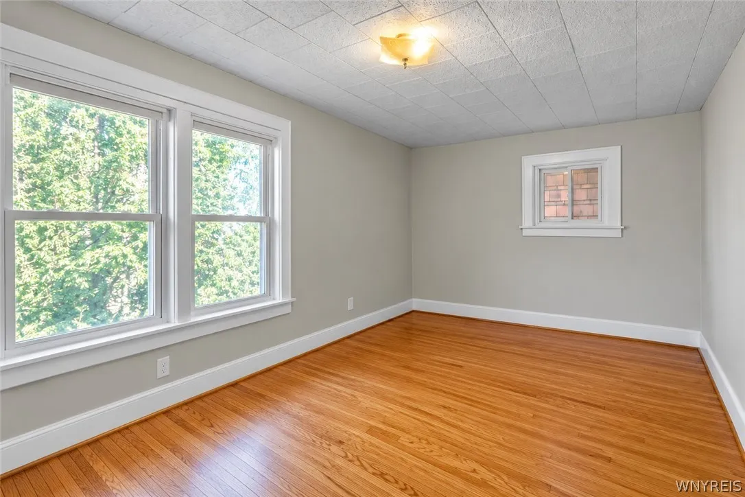 116 Palmer Avenue, Tonawanda, New York 14217, Tonawanda, New York 14217, 3 Bedroom Bedrooms, 7 Room Rooms,1 BathroomBathrooms,Residential Lease,For Rent,116 Palmer Avenue, Tonawanda, New York 14217,0,B1724409
