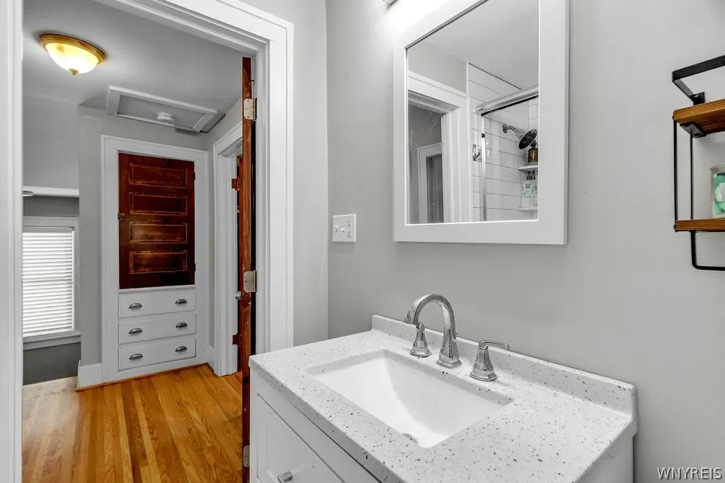 116 Palmer Avenue, Tonawanda, New York 14217, Tonawanda, New York 14217, 3 Bedroom Bedrooms, 7 Room Rooms,1 BathroomBathrooms,Residential Lease,For Rent,116 Palmer Avenue, Tonawanda, New York 14217,0,B1724409