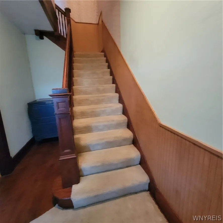 7311 Milestrip Road, Orchard Park, New York 14127, Orchard Park, New York 14127, 4 Bedroom Bedrooms, 12 Room Rooms,3 BathroomBathrooms,Residential,For Sale,7311 Milestrip Road, Orchard Park, New York 14127,0,B1724120