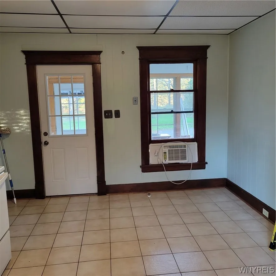 7311 Milestrip Road, Orchard Park, New York 14127, Orchard Park, New York 14127, 4 Bedroom Bedrooms, 12 Room Rooms,3 BathroomBathrooms,Residential,For Sale,7311 Milestrip Road, Orchard Park, New York 14127,0,B1724120