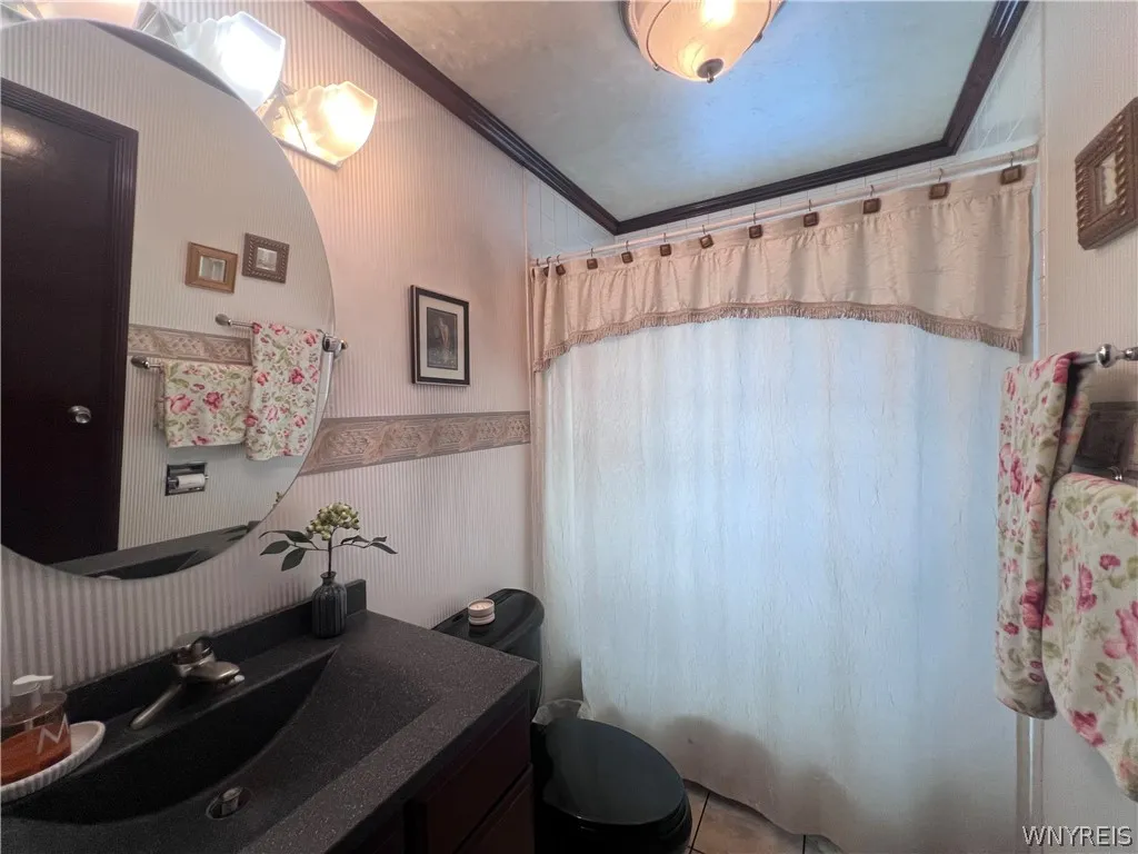 5473 Maelou Drive, Hamburg, New York 14075, Hamburg, New York 14075, 3 Bedroom Bedrooms, 7 Room Rooms,2 BathroomBathrooms,Residential,For Sale,5473 Maelou Drive, Hamburg, New York 14075,0,B1724424