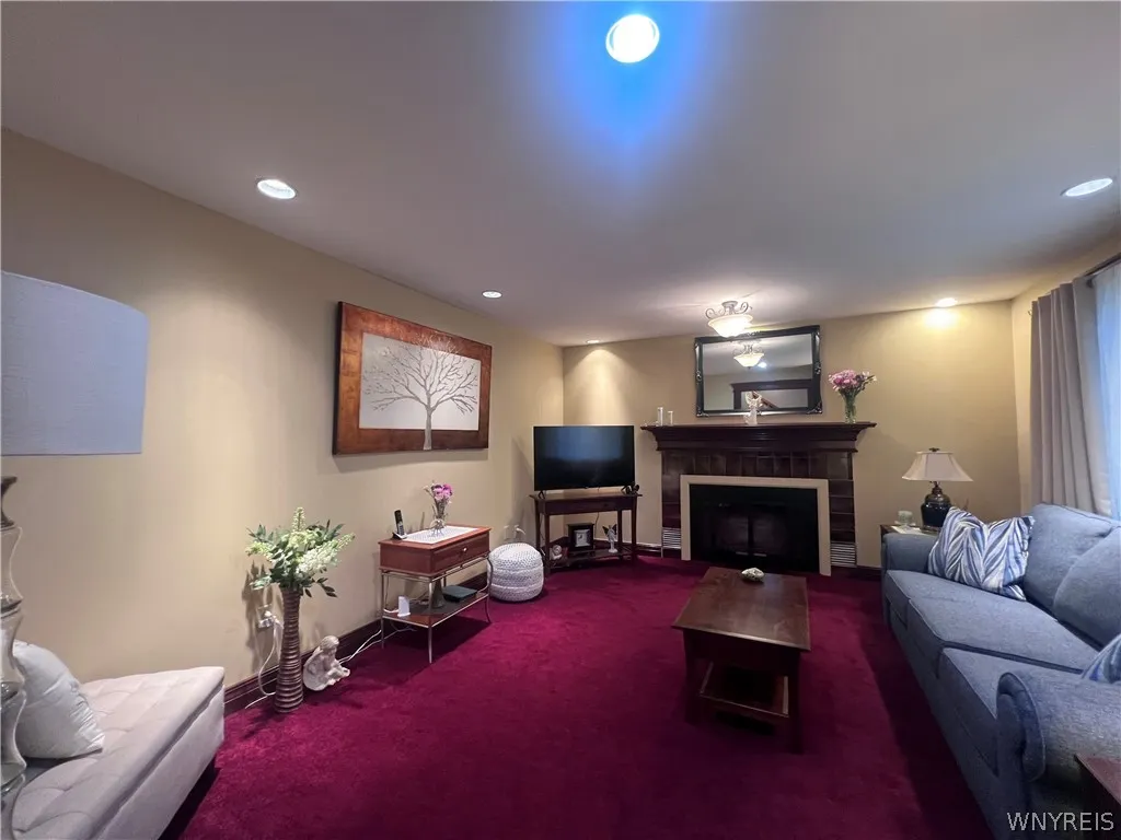 5473 Maelou Drive, Hamburg, New York 14075, Hamburg, New York 14075, 3 Bedroom Bedrooms, 7 Room Rooms,2 BathroomBathrooms,Residential,For Sale,5473 Maelou Drive, Hamburg, New York 14075,0,B1724424