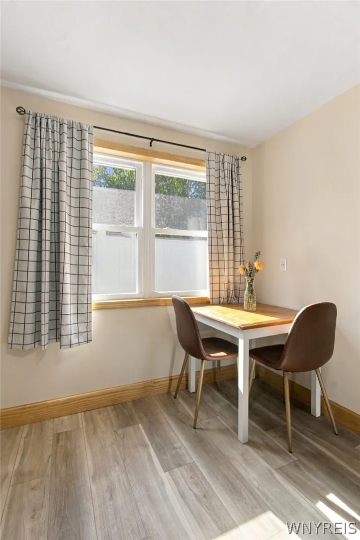 708 Montrose Avenue, Tonawanda, New York 14223, Tonawanda, New York 14223, 2 Bedroom Bedrooms, 5 Room Rooms,1 BathroomBathrooms,Residential,For Sale,708 Montrose Avenue, Tonawanda, New York 14223,0,B1724472