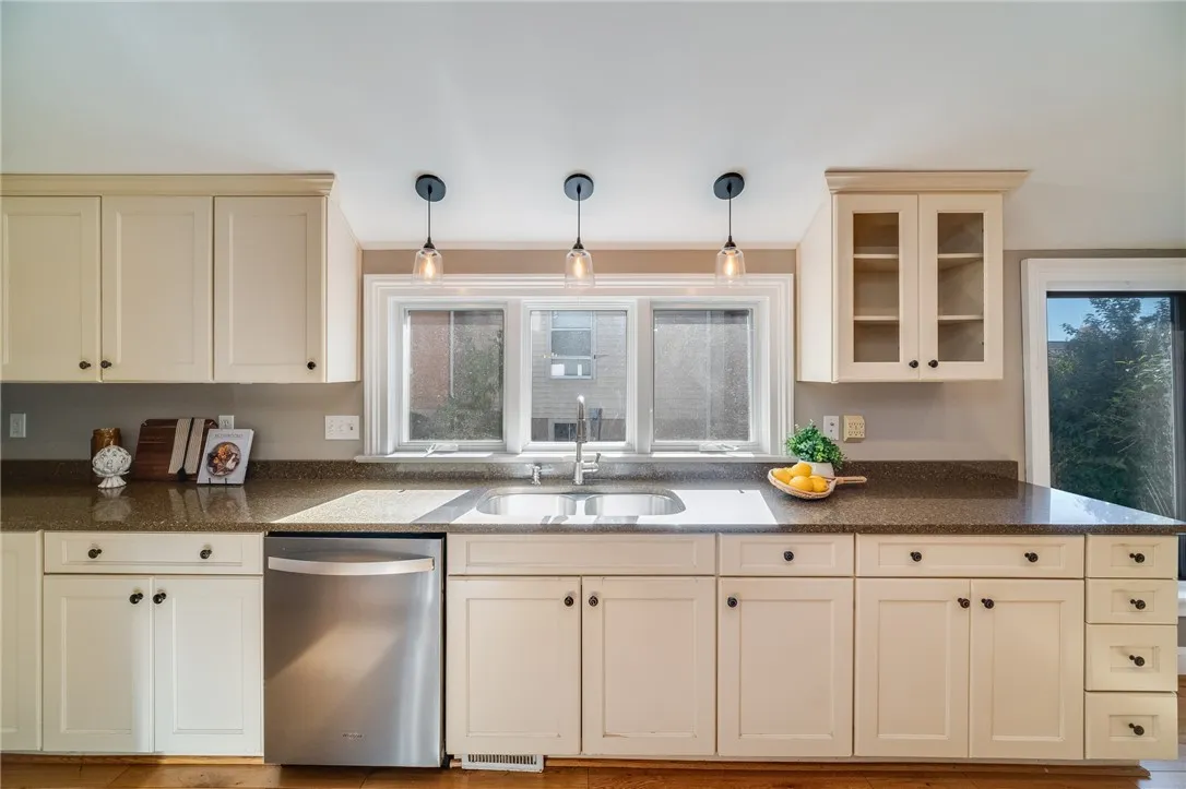 So much natural light in the kitchen