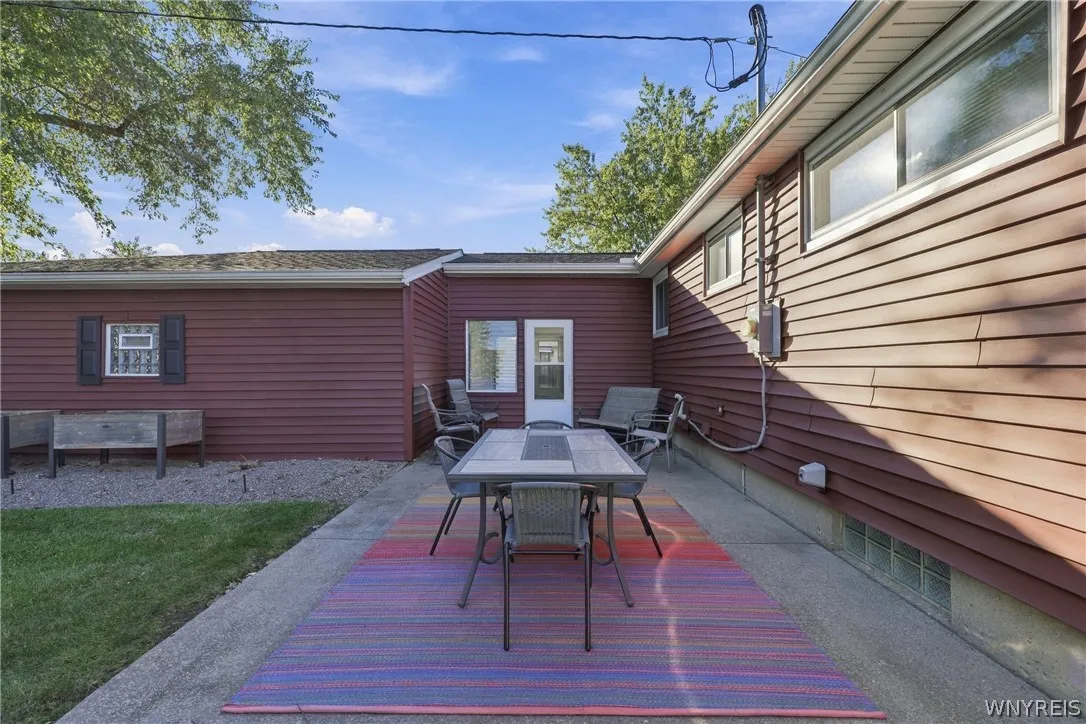 237 Athens Boulevard, Tonawanda, New York 14223, Tonawanda, New York 14223, 3 Bedroom Bedrooms, 5 Room Rooms,1 BathroomBathrooms,Residential,For Sale,237 Athens Boulevard, Tonawanda, New York 14223,0,B1721870