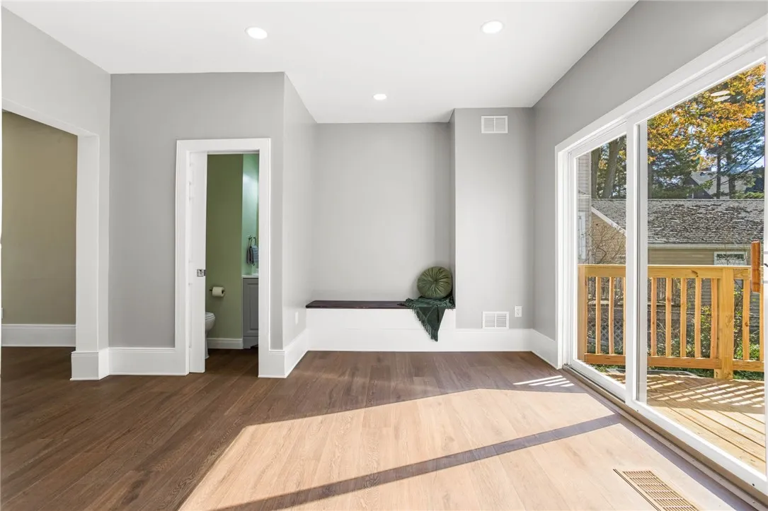 7 Hull Park, Batavia City, New York 14020, Batavia City, New York 14020, 3 Bedroom Bedrooms, 6 Room Rooms,2 BathroomBathrooms,Residential,For Sale,7 Hull Park, Batavia City, New York 14020,0,R1724520