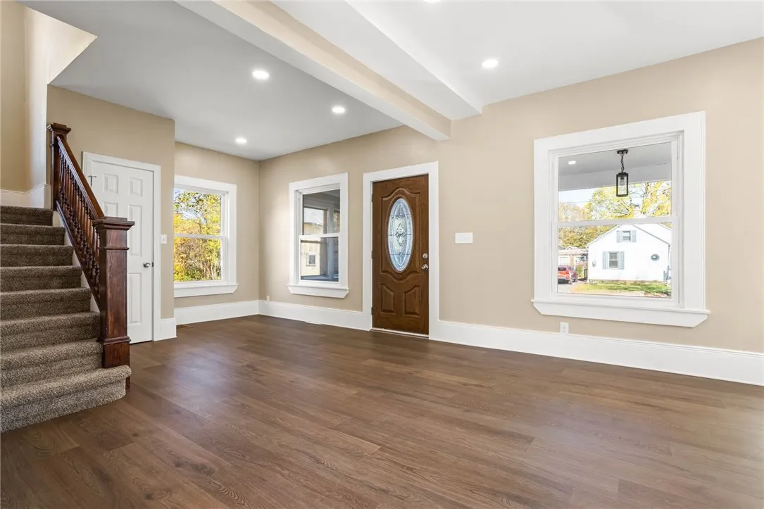 7 Hull Park, Batavia City, New York 14020, Batavia City, New York 14020, 3 Bedroom Bedrooms, 6 Room Rooms,2 BathroomBathrooms,Residential,For Sale,7 Hull Park, Batavia City, New York 14020,0,R1724520