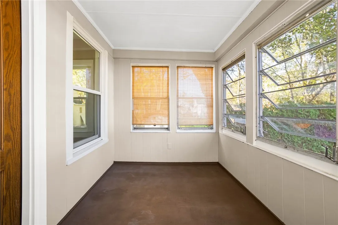 7 Hull Park, Batavia City, New York 14020, Batavia City, New York 14020, 3 Bedroom Bedrooms, 6 Room Rooms,2 BathroomBathrooms,Residential,For Sale,7 Hull Park, Batavia City, New York 14020,0,R1724520