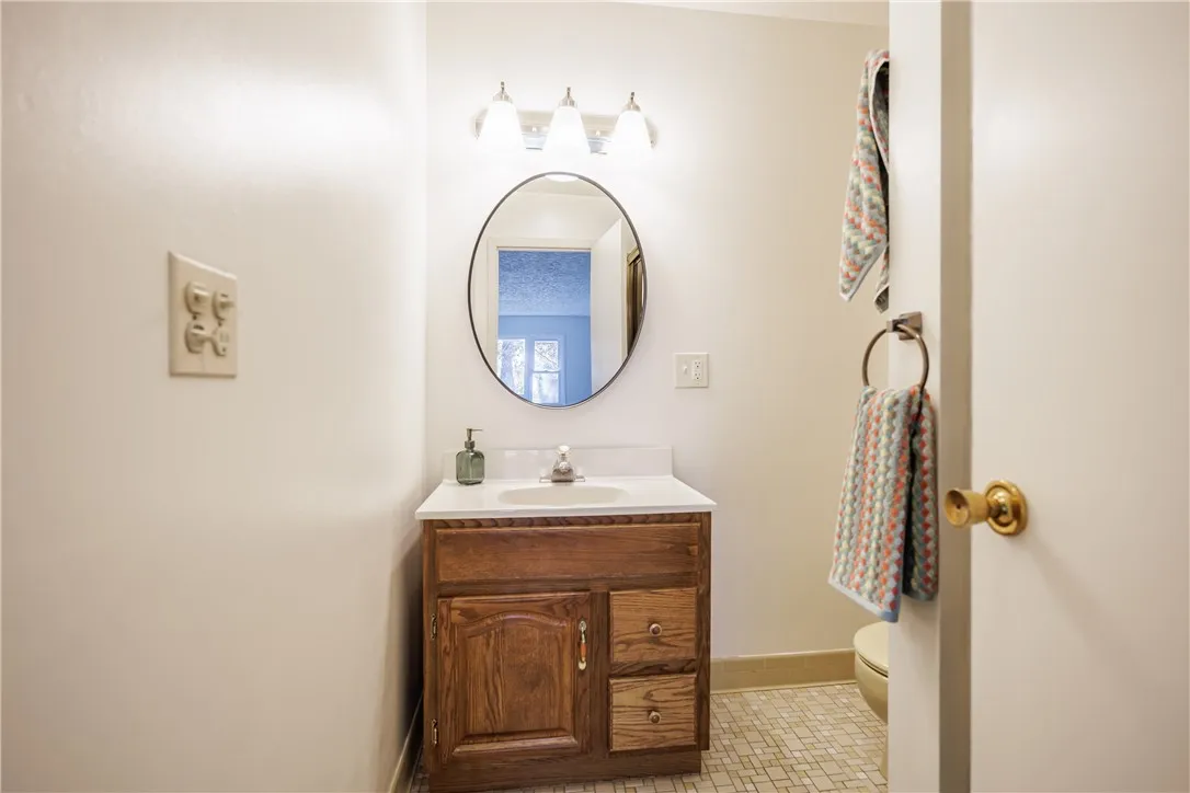 6150 Dugway Road, Naples, New York 14424, Canandaigua Town, New York 14424, 4 Bedroom Bedrooms, 8 Room Rooms,2 BathroomBathrooms,Residential,For Sale,6150 Dugway Road, Naples, New York 14424,0,R1724316
