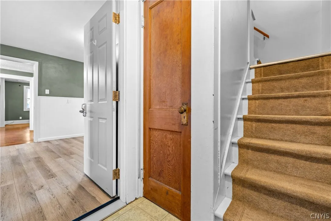 54 Burrstone Road, New Hartford, New York 13417, New Hartford, New York 13417, 4 Bedroom Bedrooms, ,2 BathroomBathrooms,Residential,For Sale,54 Burrstone Road, New Hartford, New York 13417,0,S1723976