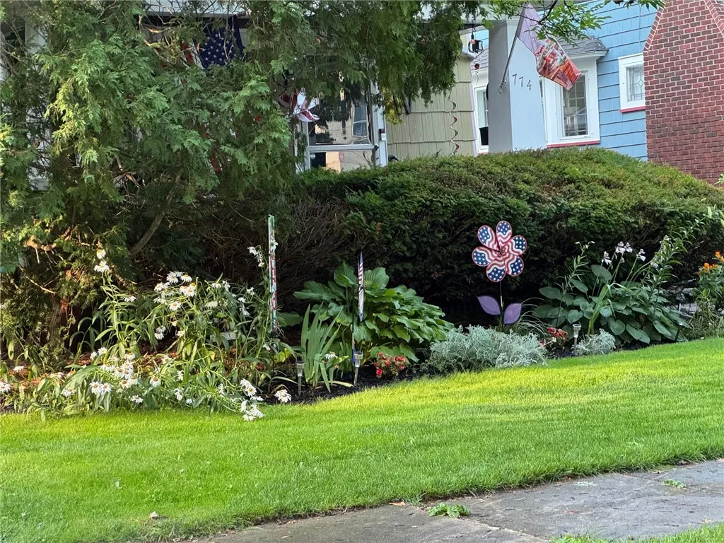 774 Grand Ave, Rochester, New York 14609, Rochester, New York 14609, 3 Bedroom Bedrooms, 7 Room Rooms,1 BathroomBathrooms,Residential,For Sale,774 Grand Ave, Rochester, New York 14609,0,R1724357