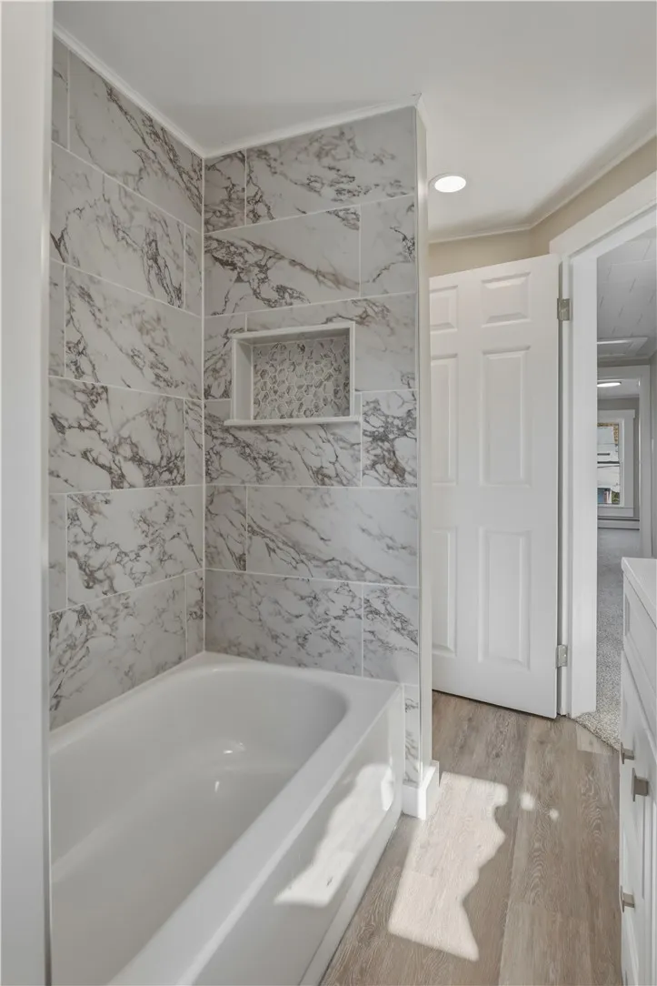 New tub and surround