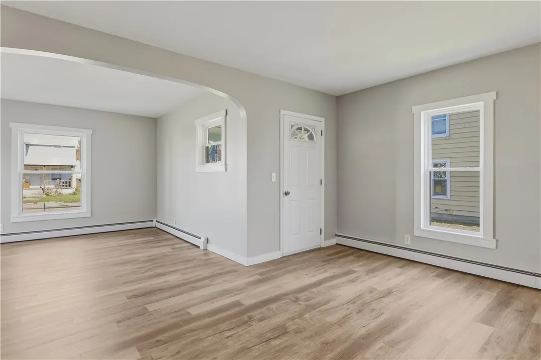 Living room/Family room combination