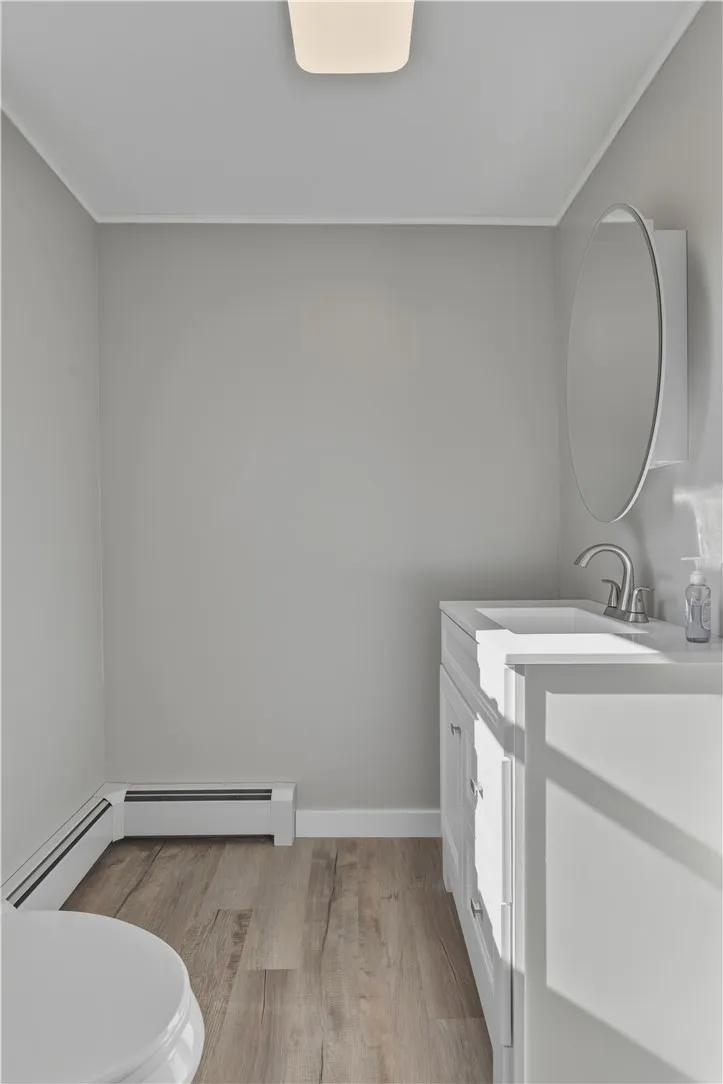 1st Floor Bathroom