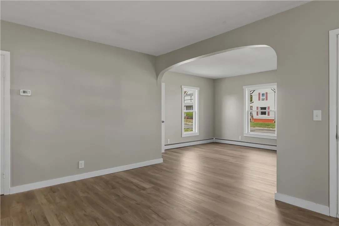 A look to the living room