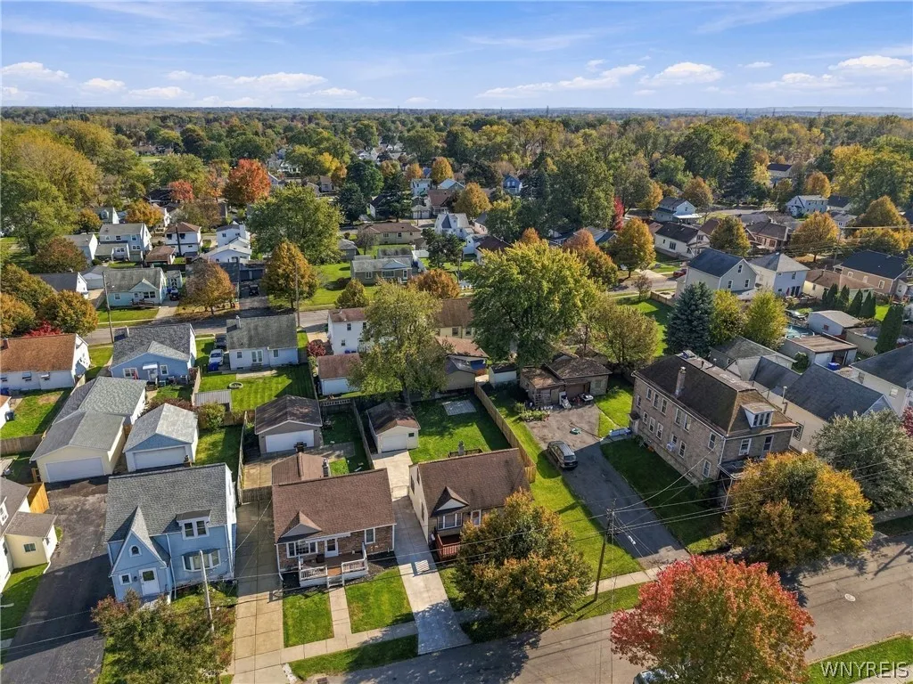 139 Bellwood Avenue, West Seneca, New York 14224, West Seneca, New York 14224, 3 Bedroom Bedrooms, 7 Room Rooms,1 BathroomBathrooms,Residential,For Sale,139 Bellwood Avenue, West Seneca, New York 14224,0,B1719356