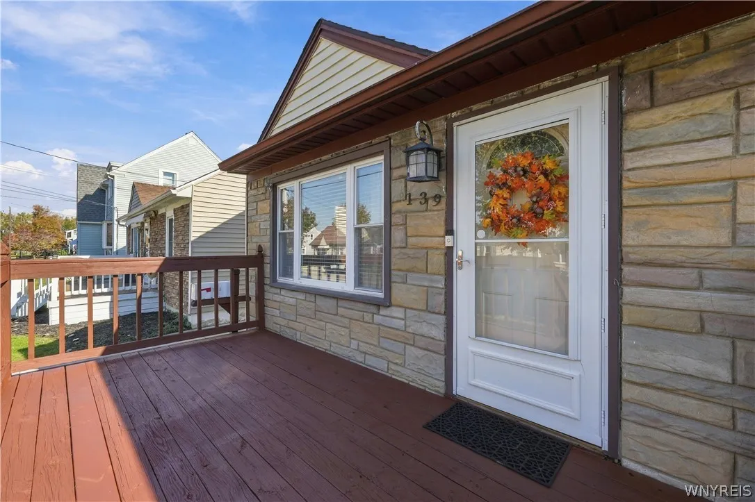139 Bellwood Avenue, West Seneca, New York 14224, West Seneca, New York 14224, 3 Bedroom Bedrooms, 7 Room Rooms,1 BathroomBathrooms,Residential,For Sale,139 Bellwood Avenue, West Seneca, New York 14224,0,B1719356
