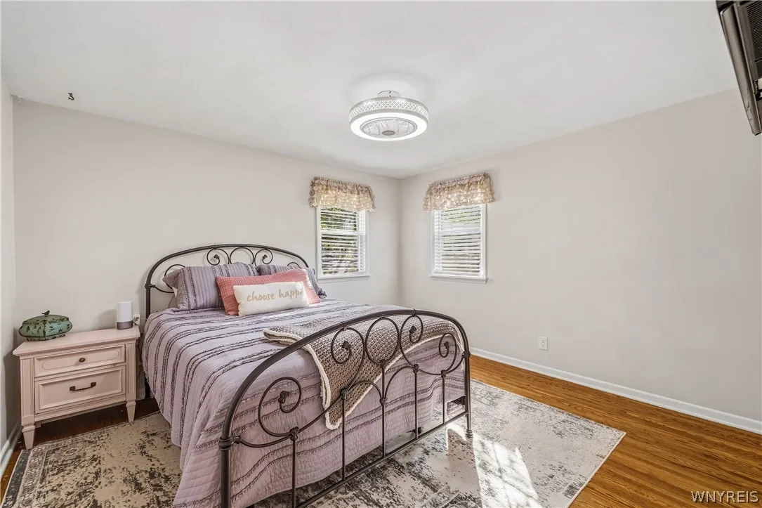 1394 99th St, Niagara Falls, New York 14304, Niagara Falls, New York 14304, 3 Bedroom Bedrooms, 8 Room Rooms,2 BathroomBathrooms,Residential,For Sale,1394 99th St, Niagara Falls, New York 14304,0,B1724178