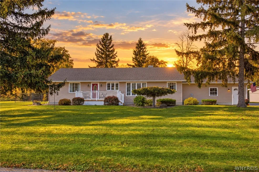 8434 Stringham Drive, Batavia, New York 14020, Batavia, New York 14020, 2 Bedroom Bedrooms, 7 Room Rooms,2 BathroomBathrooms,Residential,For Sale,8434 Stringham Drive, Batavia, New York 14020,0,B1724329