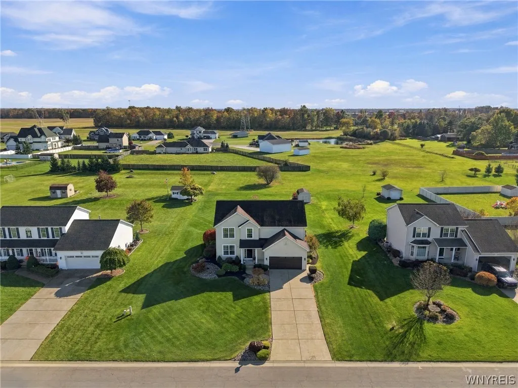3852 Stone Ridge Road, Wheatfield, New York 14120, Wheatfield, New York 14120, 4 Bedroom Bedrooms, 10 Room Rooms,2 BathroomBathrooms,Residential,For Sale,3852 Stone Ridge Road, Wheatfield, New York 14120,0,B1723880