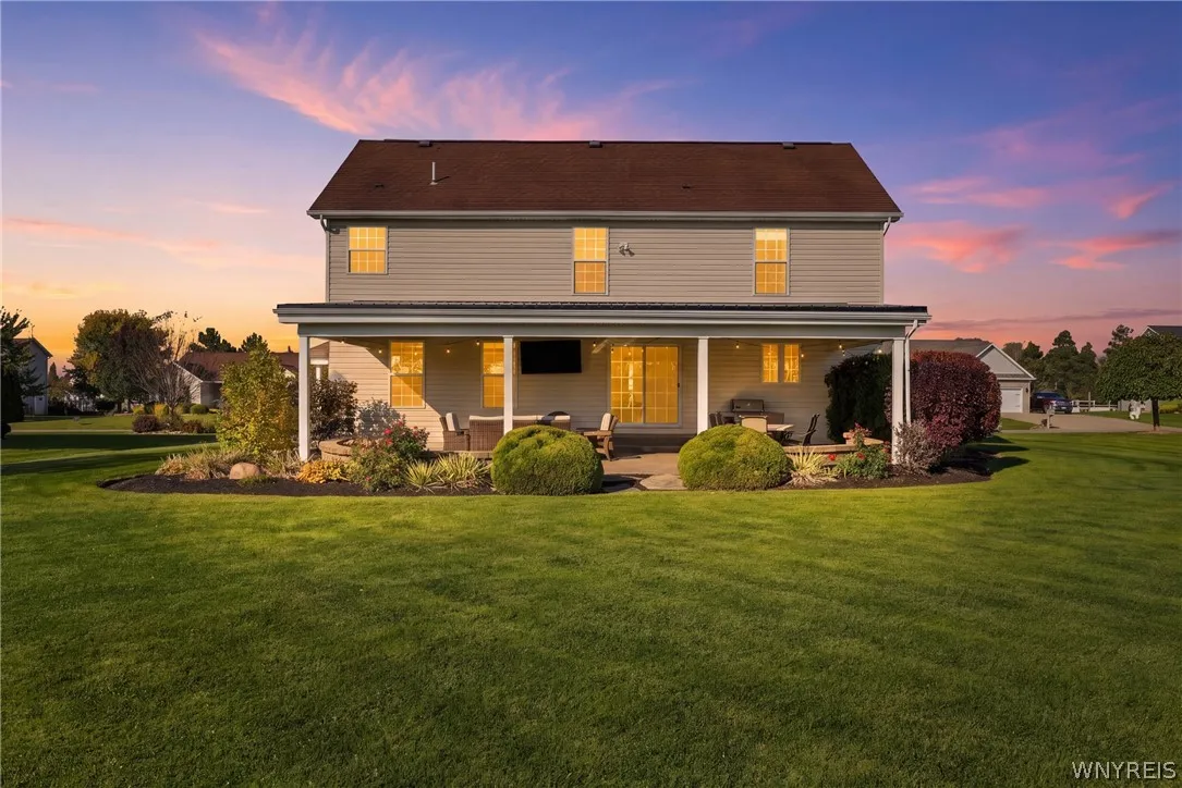 3852 Stone Ridge Road, Wheatfield, New York 14120, Wheatfield, New York 14120, 4 Bedroom Bedrooms, 10 Room Rooms,2 BathroomBathrooms,Residential,For Sale,3852 Stone Ridge Road, Wheatfield, New York 14120,0,B1723880