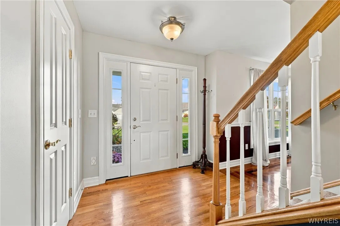 3852 Stone Ridge Road, Wheatfield, New York 14120, Wheatfield, New York 14120, 4 Bedroom Bedrooms, 10 Room Rooms,2 BathroomBathrooms,Residential,For Sale,3852 Stone Ridge Road, Wheatfield, New York 14120,0,B1723880