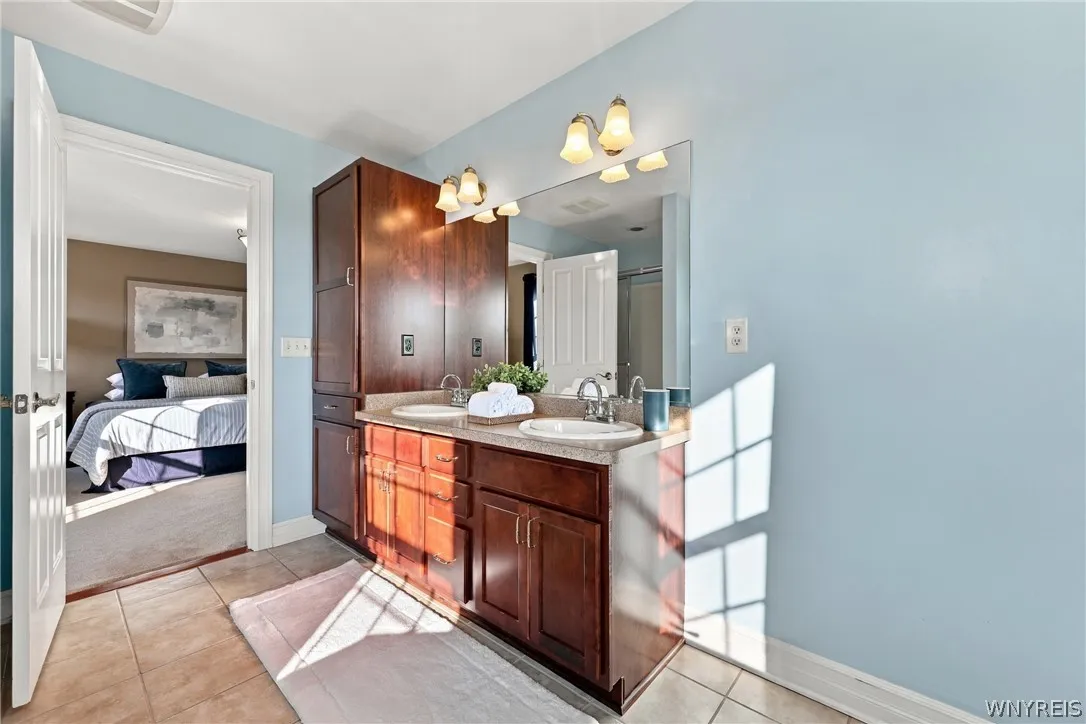 3852 Stone Ridge Road, Wheatfield, New York 14120, Wheatfield, New York 14120, 4 Bedroom Bedrooms, 10 Room Rooms,2 BathroomBathrooms,Residential,For Sale,3852 Stone Ridge Road, Wheatfield, New York 14120,0,B1723880