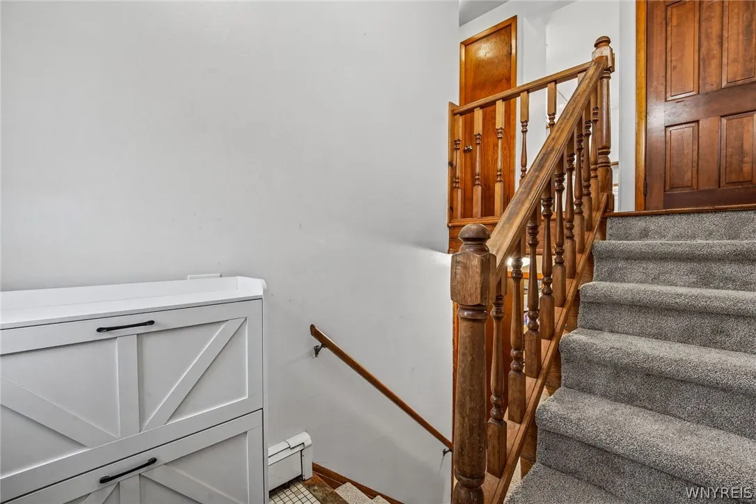 7132 Parkside Drive, Boston, New York 14075, Boston, New York 14075, 4 Bedroom Bedrooms, 10 Room Rooms,2 BathroomBathrooms,Residential,For Sale,7132 Parkside Drive, Boston, New York 14075,0,B1723522