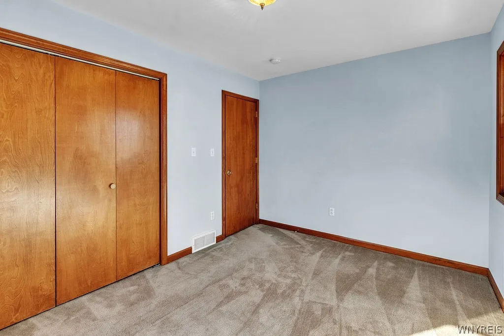 398 University Avenue, Tonawanda, New York 14223, Tonawanda, New York 14223, 2 Bedroom Bedrooms, 5 Room Rooms,1 BathroomBathrooms,Residential,For Sale,398 University Avenue, Tonawanda, New York 14223,0,B1723692