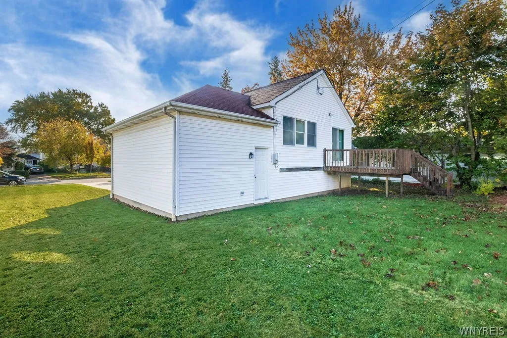 398 University Avenue, Tonawanda, New York 14223, Tonawanda, New York 14223, 2 Bedroom Bedrooms, 5 Room Rooms,1 BathroomBathrooms,Residential,For Sale,398 University Avenue, Tonawanda, New York 14223,0,B1723692