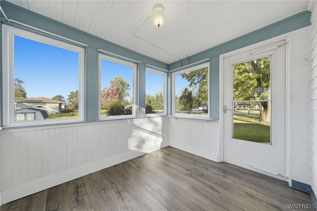 3600 Transit Road, Orchard Park, New York 14127, Orchard Park, New York 14127, 3 Bedroom Bedrooms, 8 Room Rooms,1 BathroomBathrooms,Residential Lease,For Rent,3600 Transit Road, Orchard Park, New York 14127,0,B1724606