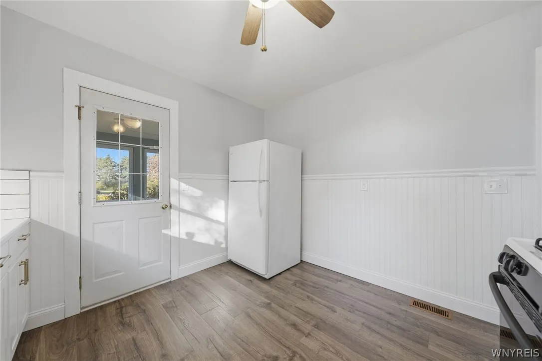 3600 Transit Road, Orchard Park, New York 14127, Orchard Park, New York 14127, 3 Bedroom Bedrooms, 8 Room Rooms,1 BathroomBathrooms,Residential Lease,For Rent,3600 Transit Road, Orchard Park, New York 14127,0,B1724606