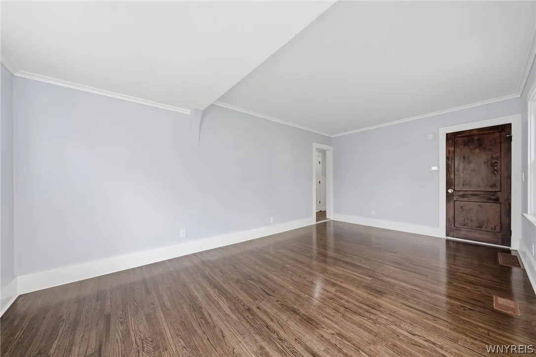 3600 Transit Road, Orchard Park, New York 14127, Orchard Park, New York 14127, 3 Bedroom Bedrooms, 8 Room Rooms,1 BathroomBathrooms,Residential Lease,For Rent,3600 Transit Road, Orchard Park, New York 14127,0,B1724606